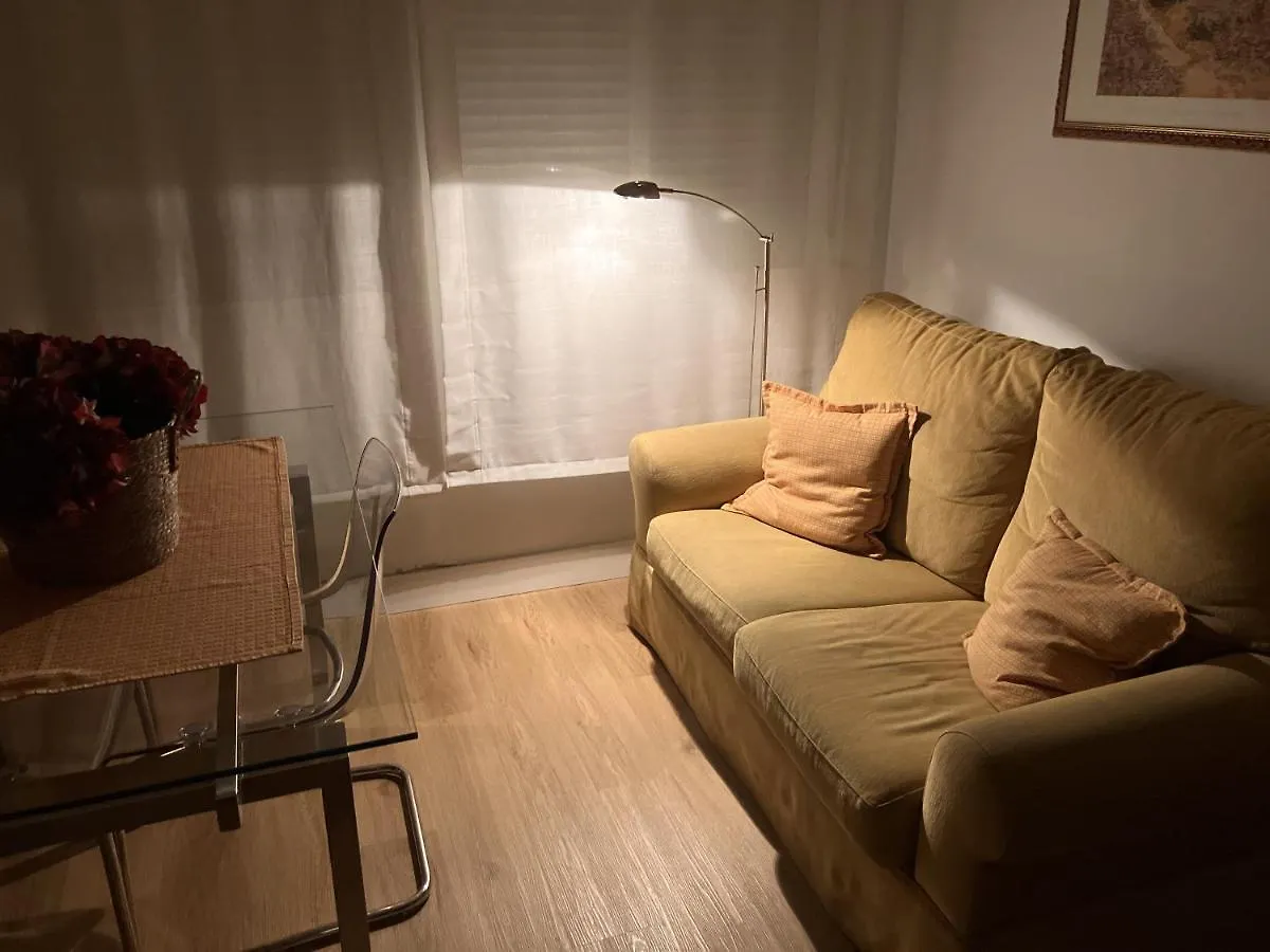Appartamento Apartamento Calle Teodosio Siviglia Spagna